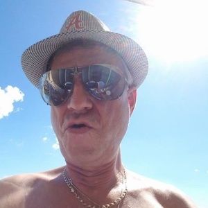 Meet your Posher, Billy